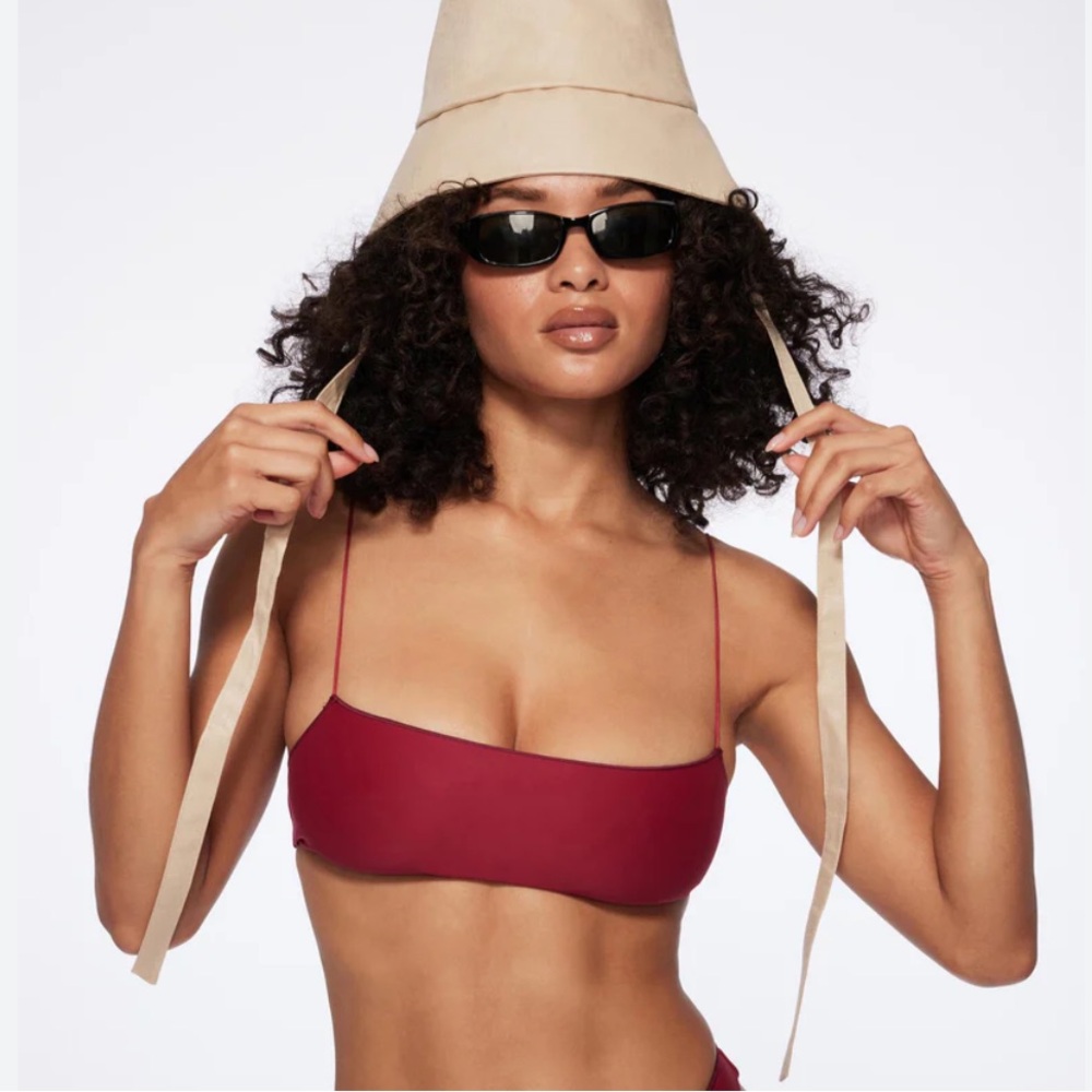 Tropic of C the C bralette in hibiscus size XS